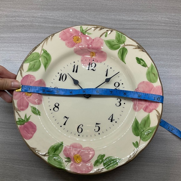 ❌⭕️SOLD❌⭕️VINTAGE FRANCISCAN DESERT ROSE WALL CLOCK HAND PAINTED CERAMIC - Picture 2 of 10